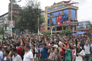 सञ्चारकर्मी रवि लामिछानेको रिहाई माग गर्दै बृहत प्रदर्शन (भिडियोसहित)