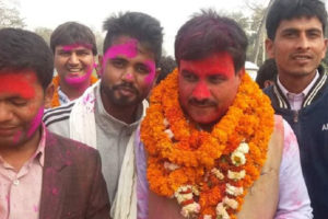 प्रदेश २ का कृषि राज्यमन्त्री यादवलाई सांसद दासले हानिन् थप्पड