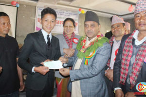 चौबिसे गाउँपालिकाद्वारा होटल व्यवस्थापन र बिज्ञान संकायका बिद्यार्थीलाई छात्रवृत्ति