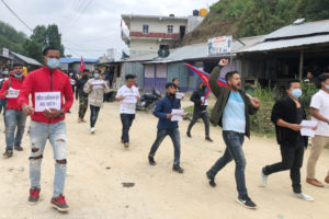 धनकुटामा भारत बिरुद्ध प्रदर्शन, प्रहरी–प्रदर्शनकारीबीच घम्साघम्सी