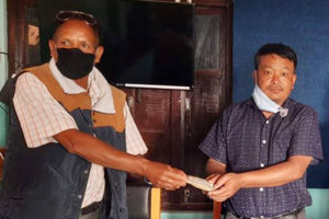 धनकुटाका पत्रकारलाई पूर्वमन्त्री थापाको सहयोग