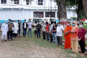 धनकुटाका सातसहित २७ जना संक्रमित कोरोना मुक्त, अस्पतालबाट डिस्चार्ज भएर घर फर्किए