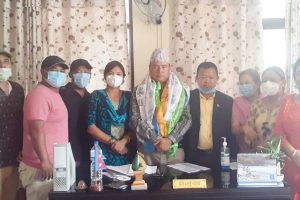 नगरबासीलाई ४० लाख छुट दिँदा धनकुटाका मेयर तामाङले पाए सम्मान