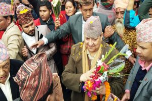 झापा आए पूर्वराजा, समर्थकले लगाए राजतन्त्रको पक्षमा नारा