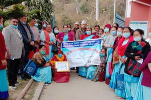 धनकुटा नगरद्वारा ४५ स्वास्थ्य स्वयंसेविकालाई सम्मान