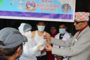 बेलबारीमा पनि कोरोनाबिरुद्धको खोप अभियान