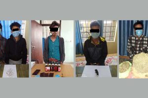 लागुऔषधसहित पाँच जना पक्राउ