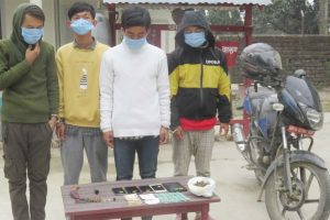 पथरीबाट खैरो हिरोईनसहित चार जना पक्राउ