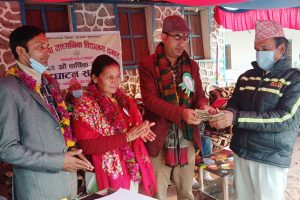 आइसीयूमा उपचार गराएका कोरोना संक्रमितका परिवारलाई २५ हजार प्रदान