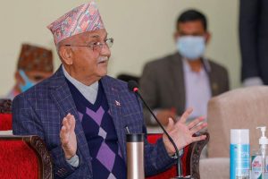 माधव नेपालसहित चार नेतालाई स्पष्टीकरण सोध्ने ओली पक्षको निर्णय