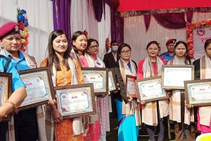 अन्तर्राष्ट्रिय महिला दिवसको अवसरमा प्रदेश १ सरकारले गर्यो १३ जनालाई सम्मान