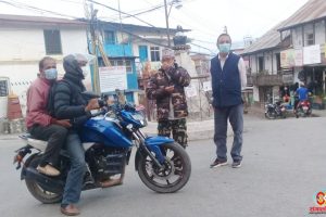 कोरोना भगाउँन खटिँदै धनकुटाका शाक्य