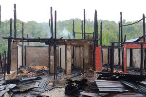 उदयपुरमा आगलागी हुँदा पाँच घर जलेर नष्ट