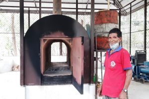 धनकुटाको मुलघाटमा आधुनिक फर्नेस भट्टीमा जलाउँन थालियो लास