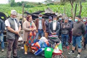 धनकुटाको चौविसेमा घर जलेर नष्ट