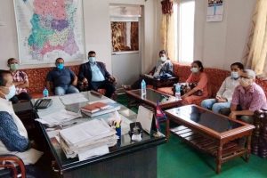 ११ महिना बित्दा पनि कोरोना बिमाको रकम नपाएको भन्दै विराटनगरका पत्रकारले बुझाए ज्ञापनपत्र