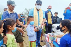 वीरता जेसीजद्वारा धनकुटाको जेसीज गाउँमा राहत वितरण