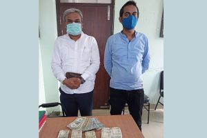 विराटनगरबाट भारतीय रुपैयाँ र अमेरिकी डलरसहित दुई भारतीय नागरिक पक्राउ