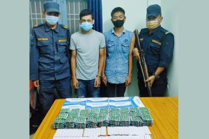 मोरङबाट प्रतिबन्धित औषधीसहित दुई जना पक्राउ