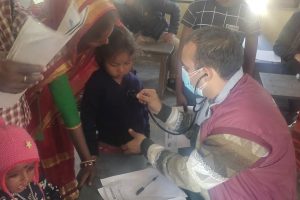 सुनसरीको कोशीटप्पुमा नोबेलको निःशुल्क स्वास्थ्य शिविर