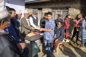 सहिदभूमीको दलित समुदायका ३६ विद्यार्थीलाई छात्रवृत्ति प्रदान