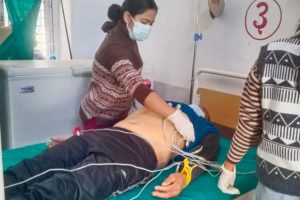 ताप्लेजुङ्गमा नोबेलको निःशुल्क स्वास्थ्य शिविर, पहिलो दिन ९ सय विरामीको उपचार