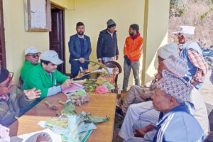 धनकुटाको डाँडागाउँमा बाली उपचार शिविर