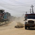 धुलोभित्र निसास्सिएको विराटनगरको एउटा बस्ती (फोटो फिचर)