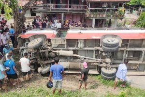 उदयपुर बस दुर्घटना अपडेट : २९ जना घाइतेलाई उद्धार गरेर अस्पताल पठाइयो