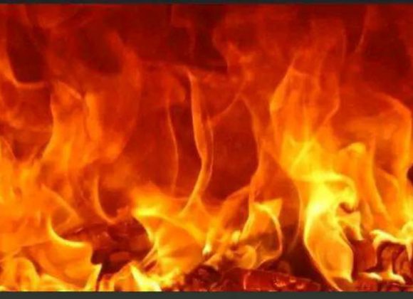 संखुवासभाको चैनपुरमा आगलागी हुँदा १५ लाखको क्षति