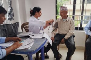 धनकुटा ७ मा आँखा शिविर, मोतिबिन्दुको निःशुल्क अप्रेसन