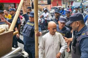 खोटाङको दिक्तेलका मेयरले सुरु गरे सत्याग्रह