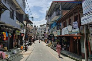 सुनसान बन्यो धनकुटा बजार (फोटो फिचर)