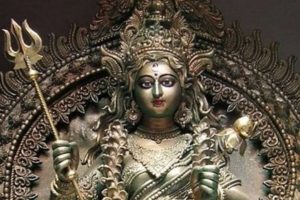 दशैँको तेस्रो दिन : आज चन्द्रघण्टाको पूजा गरिँदै