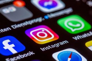 सामाजिक सञ्जालमाथिको प्रतिबन्ध हट्यो