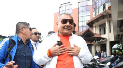 मेडिकल व्यवसायी दुर्गा प्रसाईं पुनः पक्राउ