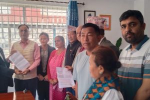 भूमि समस्या समाधान आयोग पुर्नस्थापनाको माग गर्दै प्रधानमन्त्रीलाई ज्ञापन पत्र