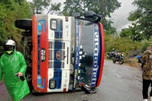 धनकुटामा बस दुर्घटना