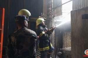 अपडेट : विराटनगरको सात घुम्तीनजिक लागेको भीषण आगलागी नियन्त्रणमा