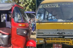 धरानमा स्कुल बसले अटोलाई ठक्कर दिँदा चालकको मृत्यु