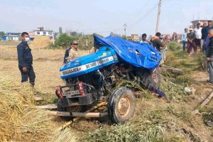 मोरङको बेलबारीमा ट्याक्टर दुर्घटना हुँदा एक जनाको मृत्यु, तीन जना घाइते