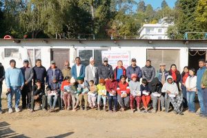 धनकुटाको बाल पुनर्स्थापना केन्द्रका बालबालिकालाई शैक्षिक सामग्री वितरण