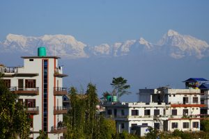 धनकुटाको जितपुरबाट देखिएको मकालु हिमाल र अरुण उपत्यका (फोटो फिचर)