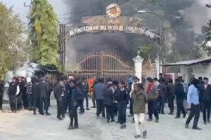 मनमोहन प्राविधिक विश्वविद्यालयमा तनाव