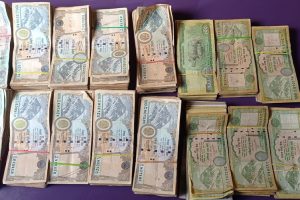 विराटनगरबाट स्रोत नखुलेको छ लाख ४९ हजार रुपैयाँसहित एक जना पक्राउ