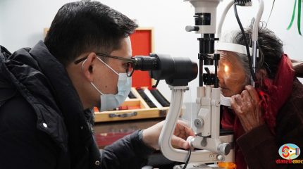 धनकुटाको महालक्ष्मीमा एक हजार बढीको निःशुल्क स्वास्थ्य परीक्षण