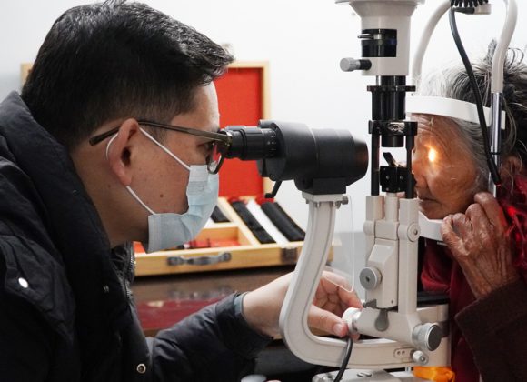 धनकुटाको महालक्ष्मीमा एक हजार बढीको निःशुल्क स्वास्थ्य परीक्षण