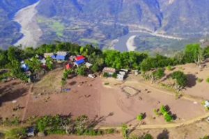 साँगुरीगढीको छिनाम चोकमा महिला–पुरुष खुल्ला भलिबल प्रतियोगिता हुँदै