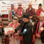 धनकुटाका साहित्यकार मुकुन्द प्रयास निर्वाण कला सम्मानबाट सम्मानित