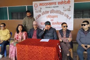 विराटनगरको मदरल्याण्ड एकेडेमीले भजन कीर्तन प्रतियोगिता गर्दै